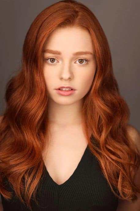 Kyra Leroux as Aja Fox in How to Lose a Popularity Contest
