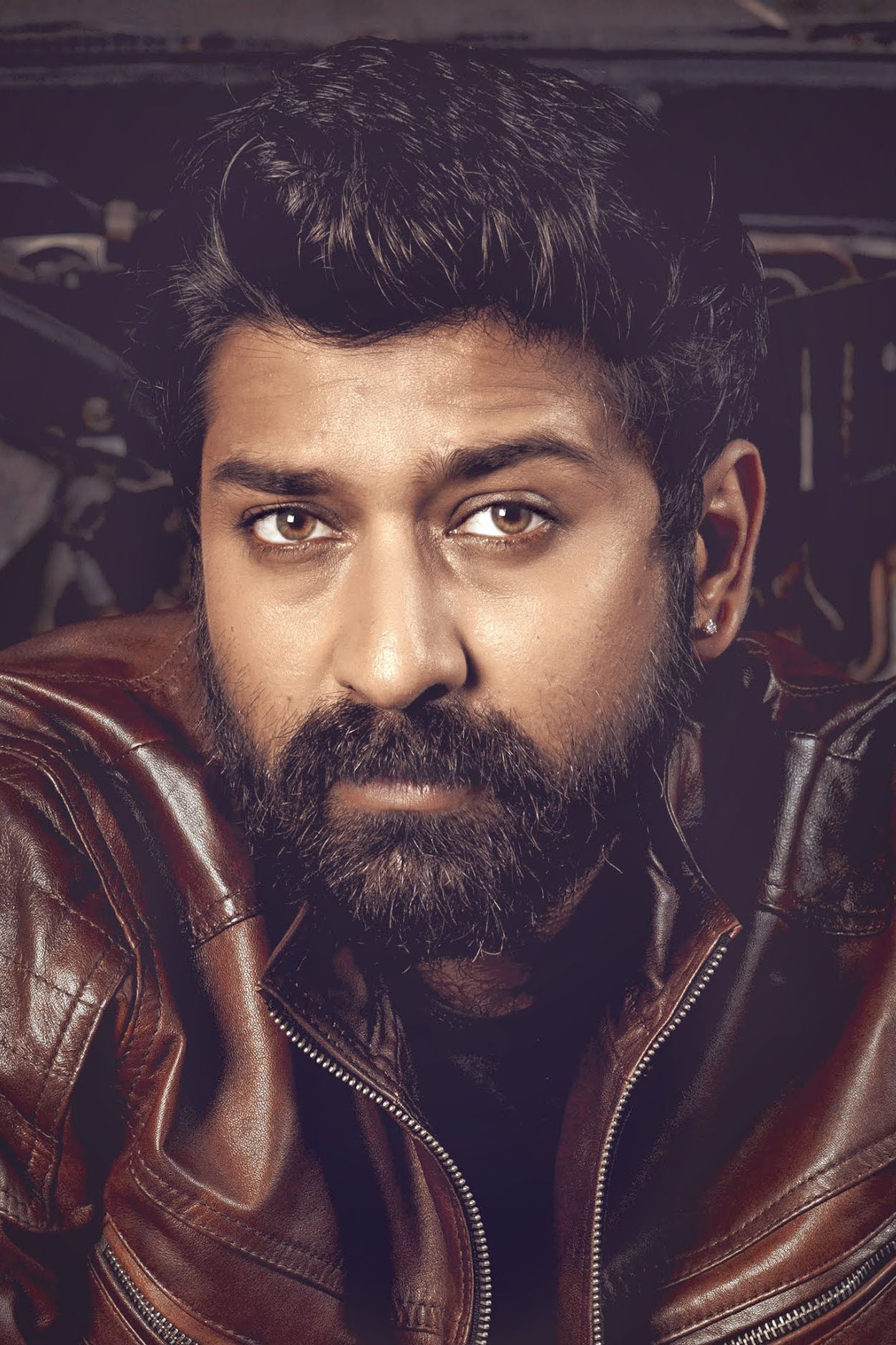 Vetri Vijay as Sasi in Kannagi