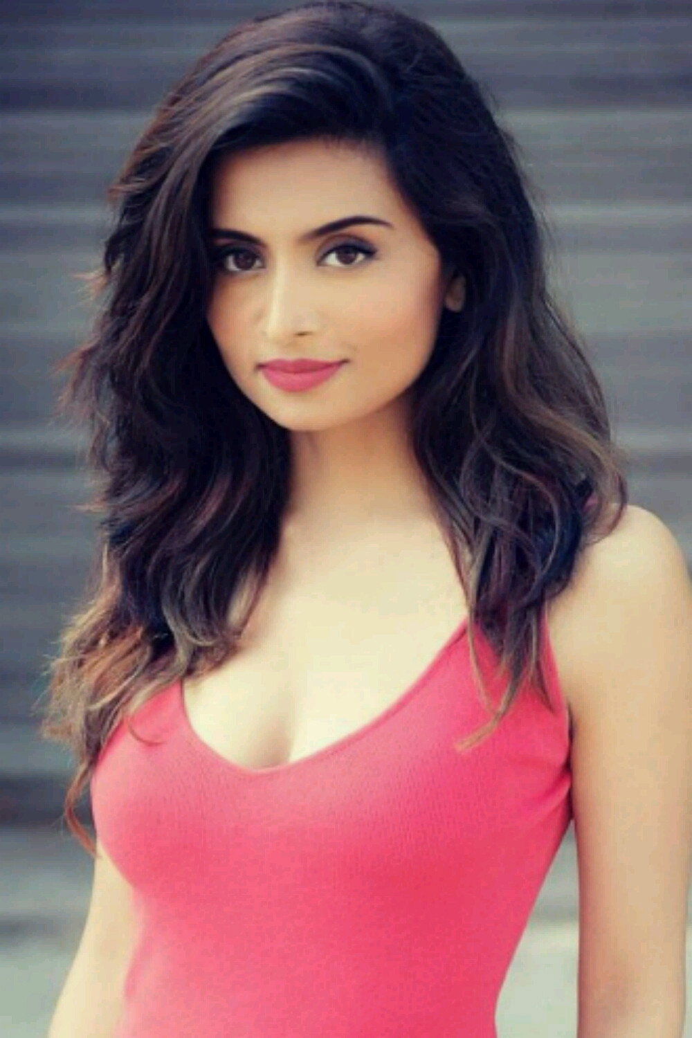 Elisha Kriis as Tara in BorderCross