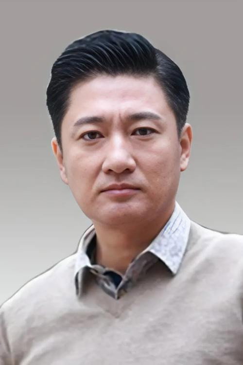 Han Qing as Zhang Zixian in 紧急追捕