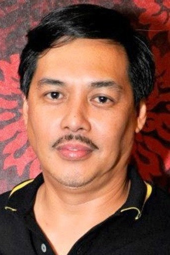 Allan Paule as Rodolpo "Dolpo" Fuentebella in Magdalena: Anghel sa Putikan
