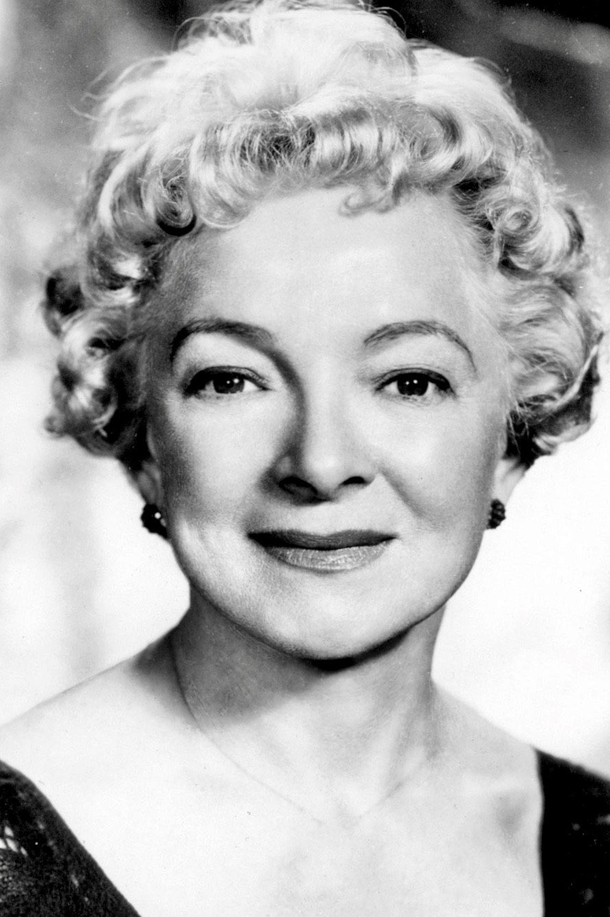 Helen Hayes as Ernesta Snoop in The Snoop Sisters