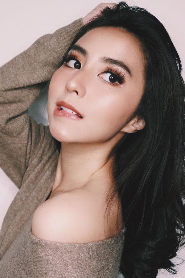 Clairine Clay as Ratih in Tersanjung: The Series