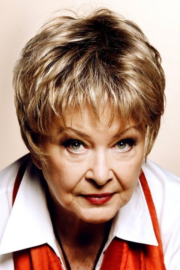 Alena Vránová as Eva Krejzová in Svatby v Benátkách