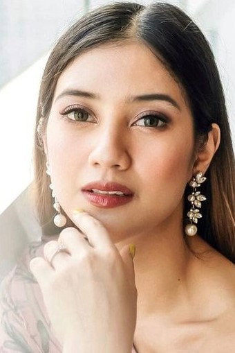 Fita Anggriani as Miya in Home Sweet Loan