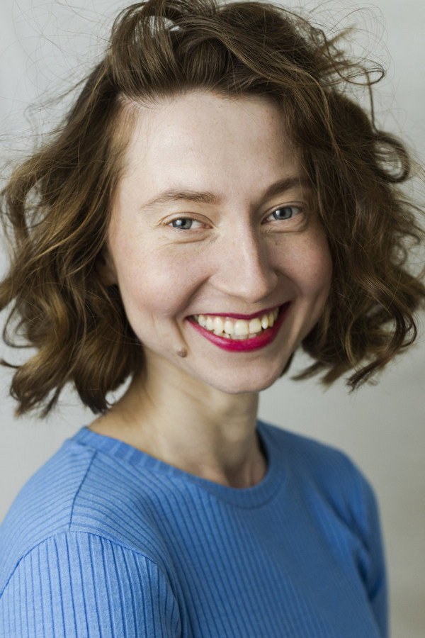 Wioletta Kopańska as Ewa in Die gute Frau