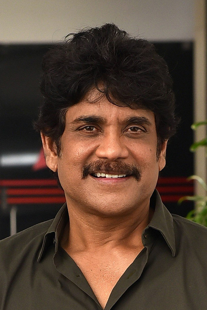 Nagarjuna Akkineni as Raghav / Shekhar in Antam