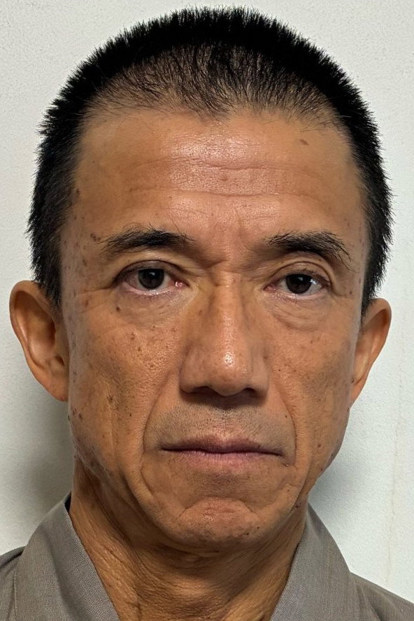 本多菊次朗 as Yasuo Akiyama (swimming instructor) in E-Cup Real Action Take Two: Rich & Ripe