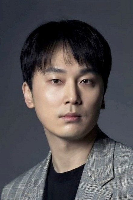 서현우 as Bu Seung-won in Our Movie