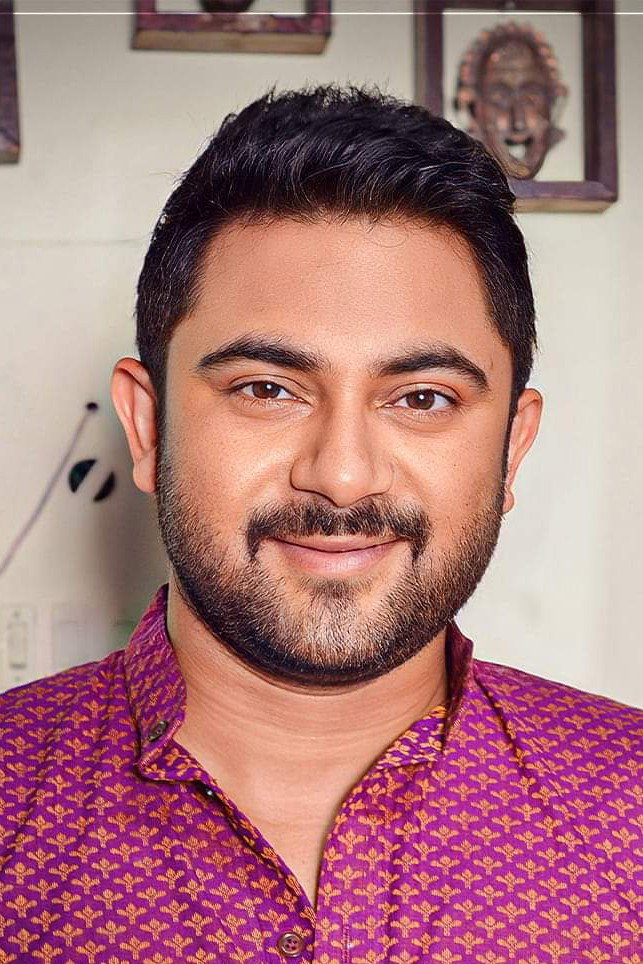 Soham Chakraborty as Anindya in Shrimati