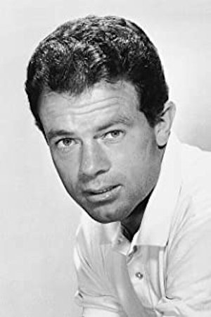 Jack Ging as Det. Chuck Morris in Dear Detective