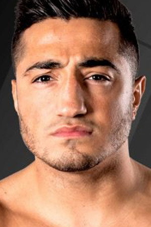 Tayfun Özcan as Self in ONE Championship: Full Circle