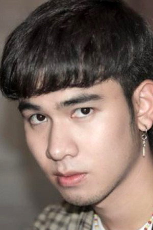 Saharat Homsaeng as Att in E-San of the Dead