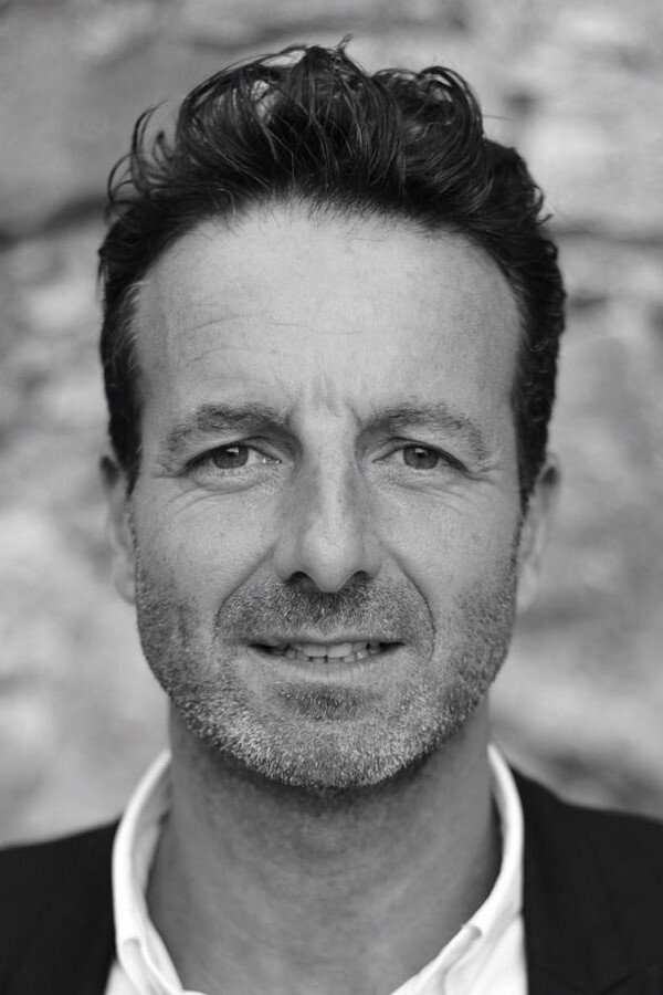Laurent Mouton as Tristan in Le syndrome de Stockholm