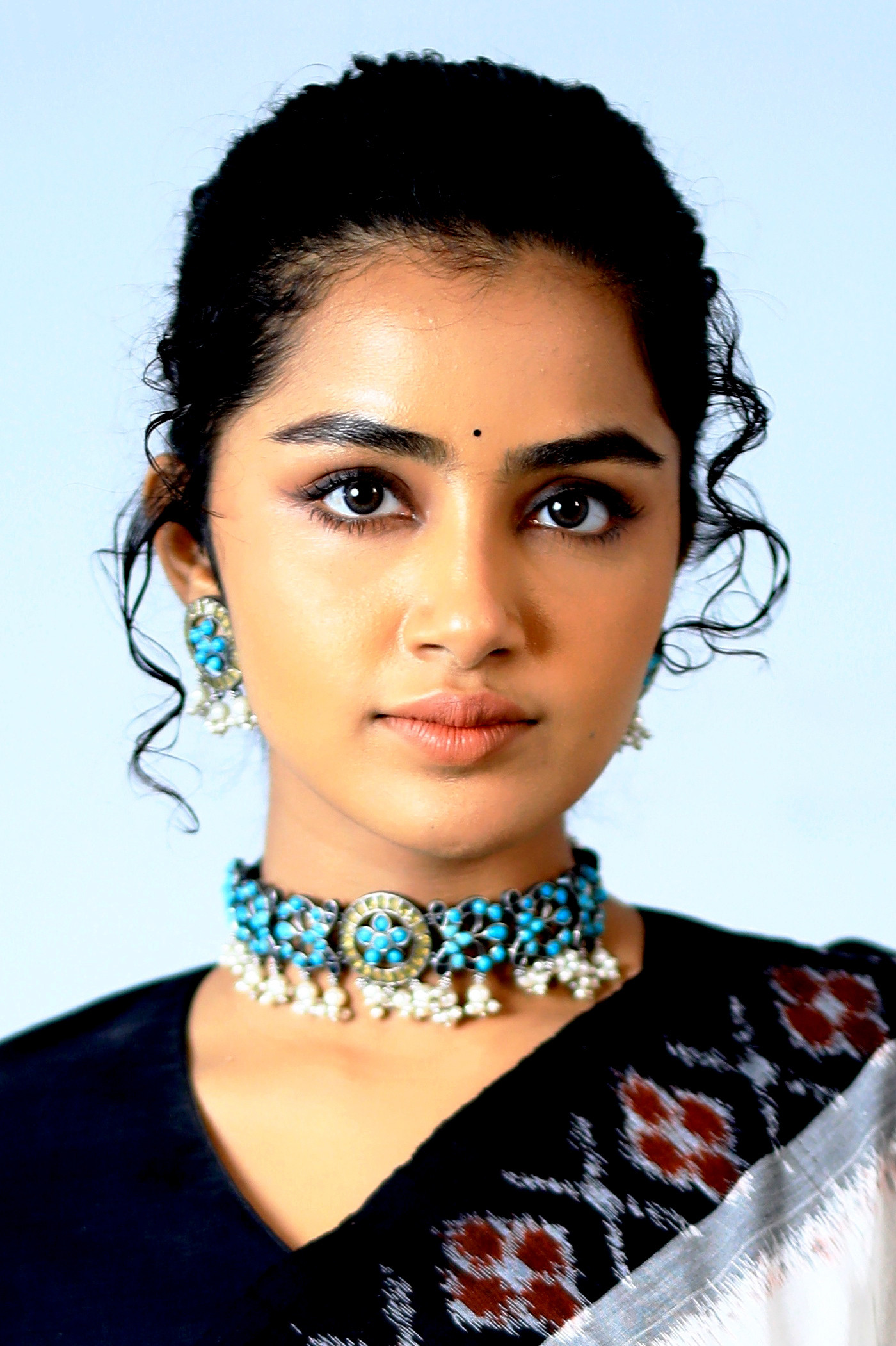 Anupama Parameswaran as Shyama in Maniyarayile Ashokan