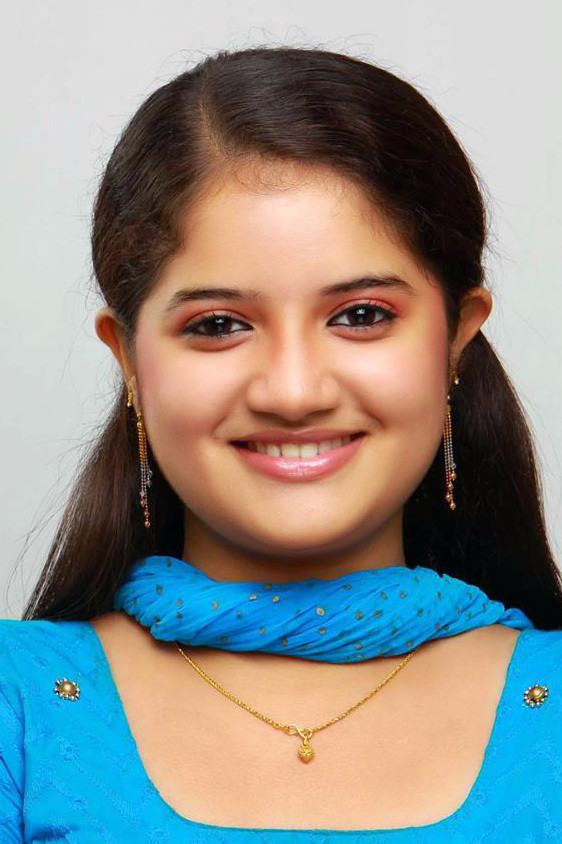 Shafna as Lillykutty in Aathmakatha
