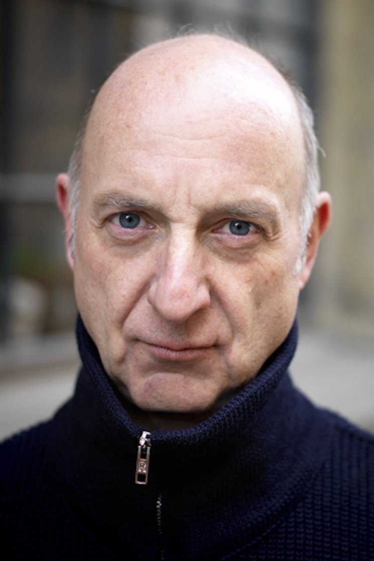 Michael Schönborn as Viktor Hopf in Live Is Life