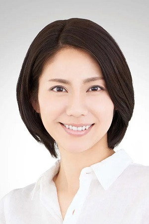 松下奈緒 as Nunoe Iida in My Husband is a Cartoonist