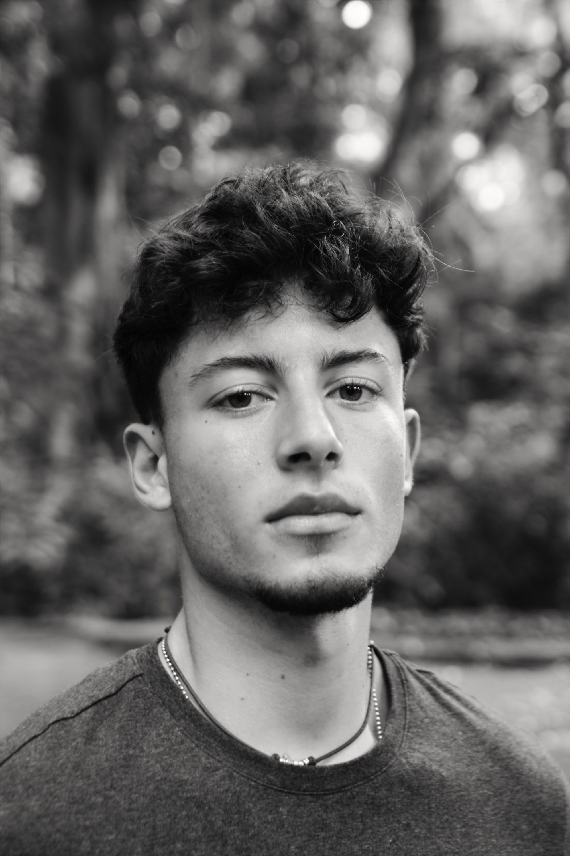 Luca Vogel as Worker in The Machine
