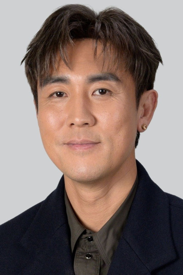譚俊彥 as Ken in Mysterious Island