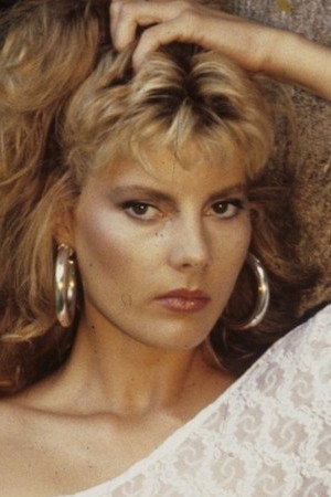Elvire Audray as Joan Barnard in Scorpion with Two Tails