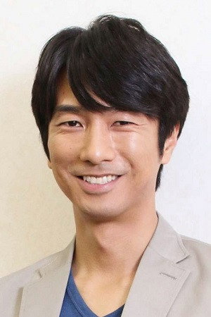 眞島秀和 as Wataru Hirose in Residential Complex