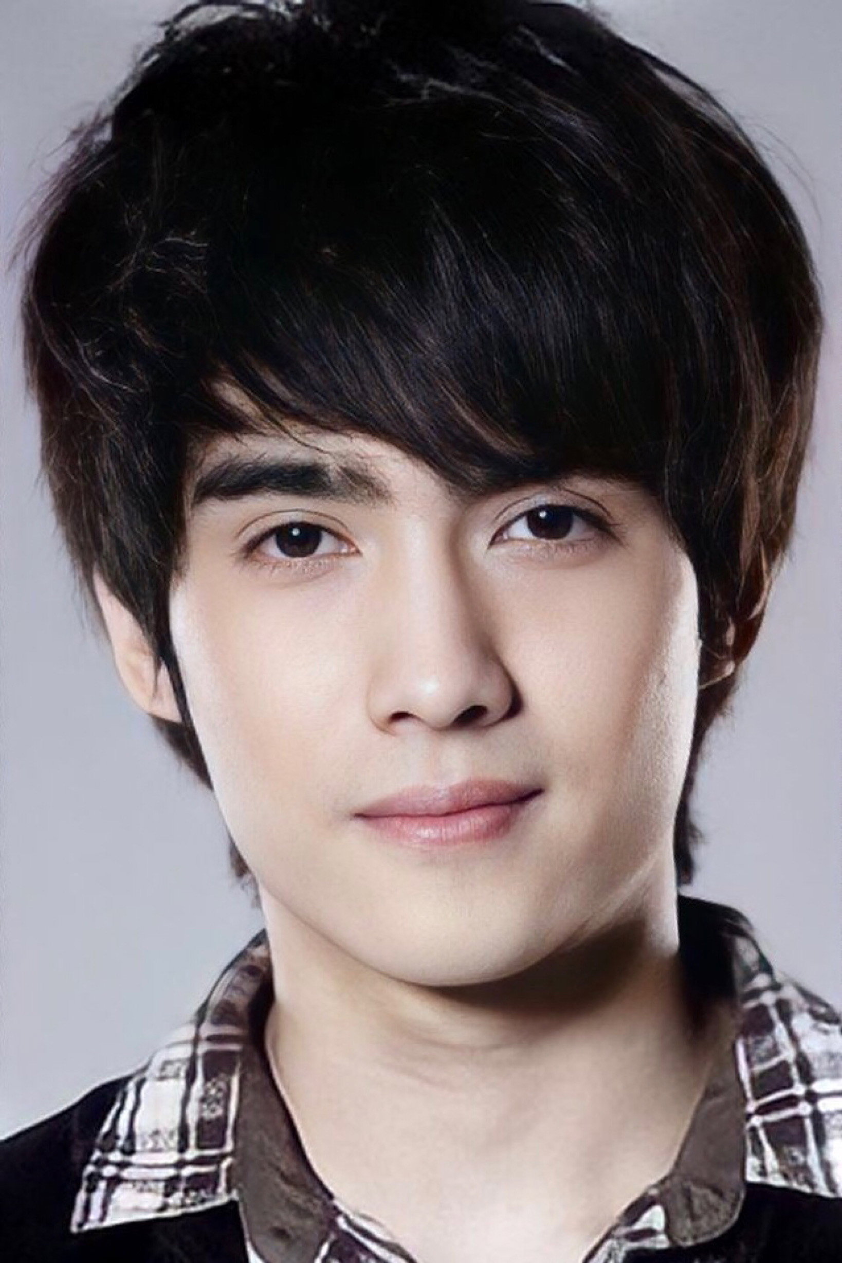 สติเว่น อิสรพงศ์ ฟูเรอร์ as Night / Nam in Red Wine in the Dark Night