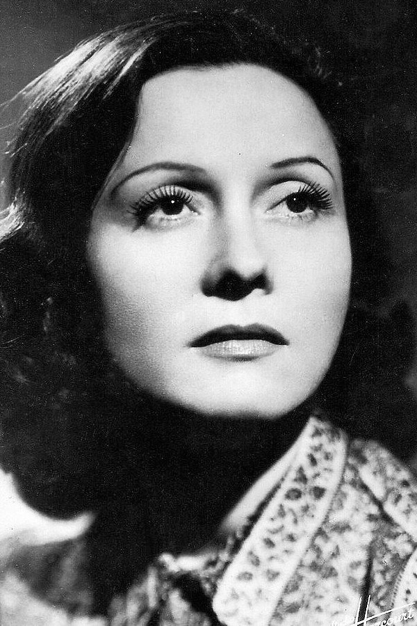 Arletty as Blanche in Flesh and the Woman