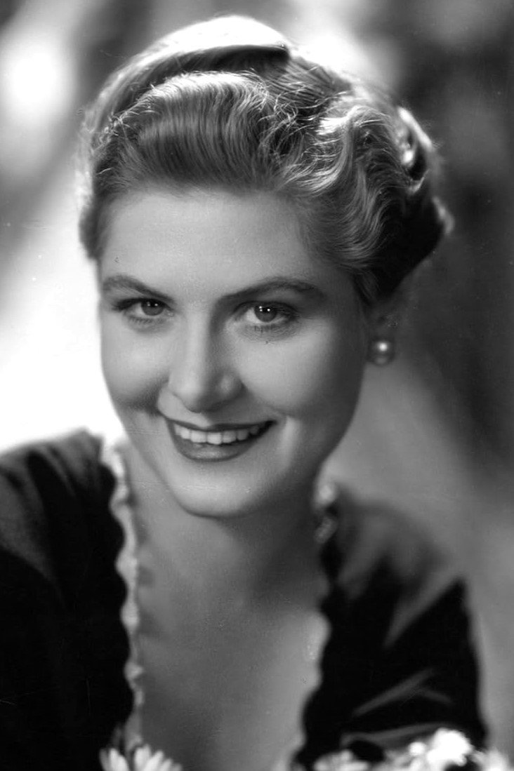 Dorothy Christy as Wife in She Who Gets Slapped