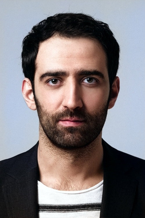 Ferit Kaya as İbrahim in Kül ve Ateş