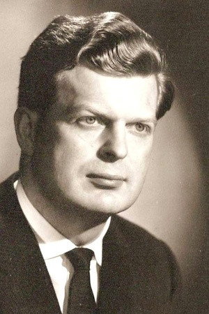 Peter Glossop as Jago in Otello