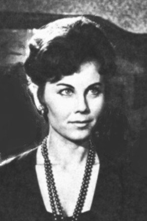 Tatjana Beljakova as Olga Zarić in The Escape