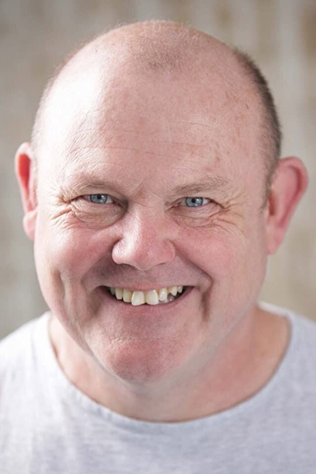 Kevin Wallace as Theo Van Gogh in Van Gogh