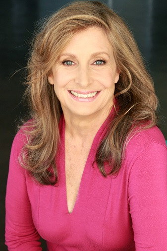 Susan Damante as Quinn Lovette in The Photographer