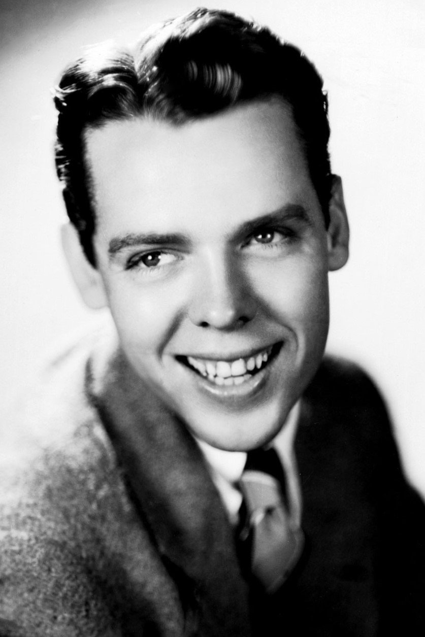 Arthur Lake as Dagwood " Dag " Bumstead in Blondie in the Dough