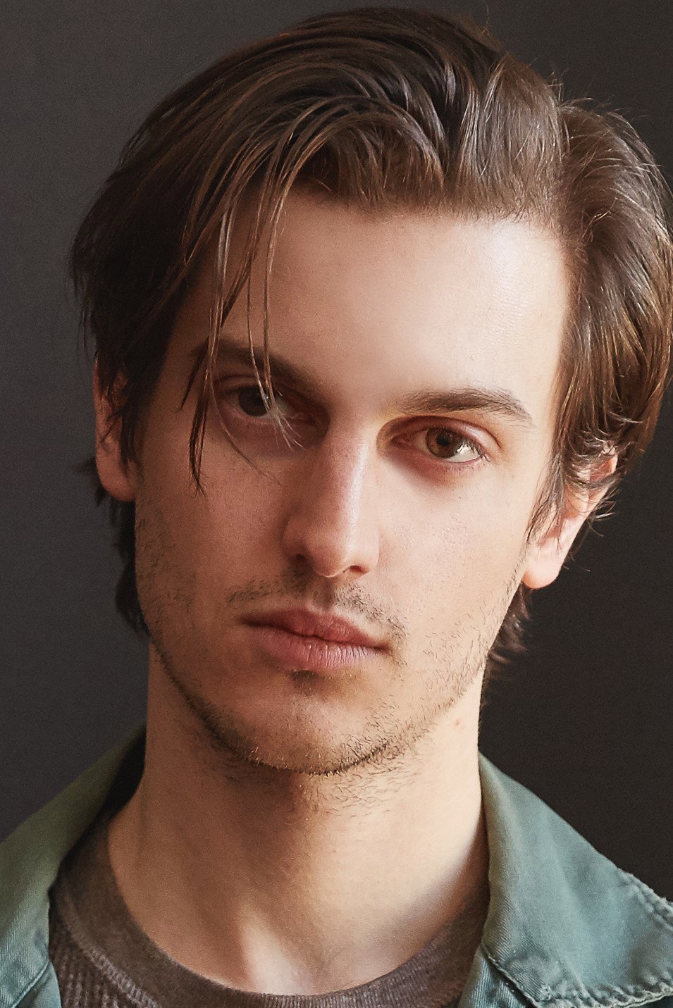Peter Vack as Benji in Fort Tilden