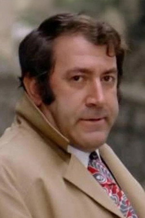 Güner Sümer as Nuri in King of the Doormen