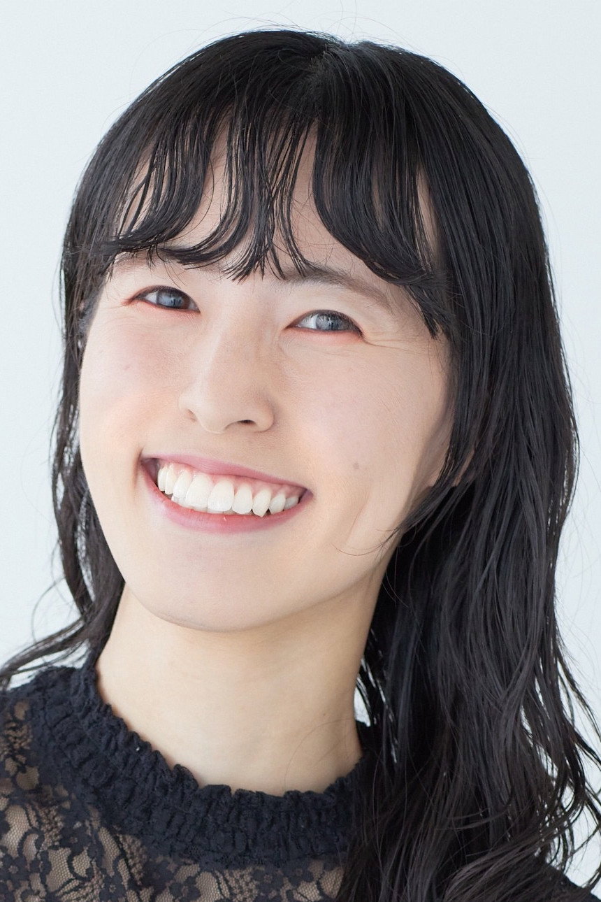 村井美里 as Izumi Rei (voice) in Stand My Heroes: Piece of Truth