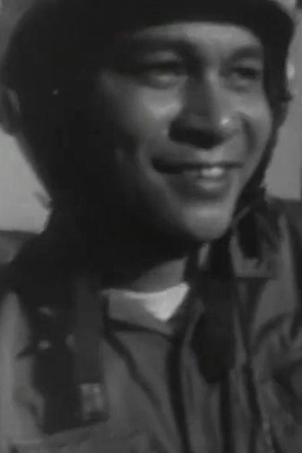 Hồ Thái as Yết in We Break Up In Summer