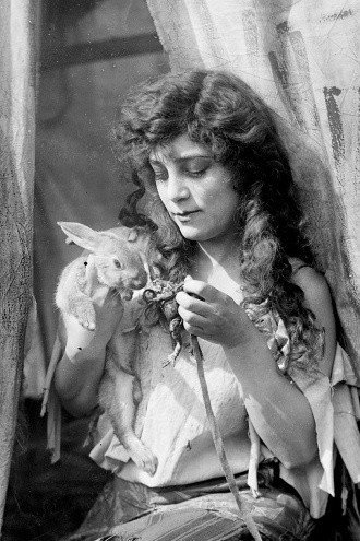 Beatriz Michelena as Star Dowell in The Flame of Hellgate
