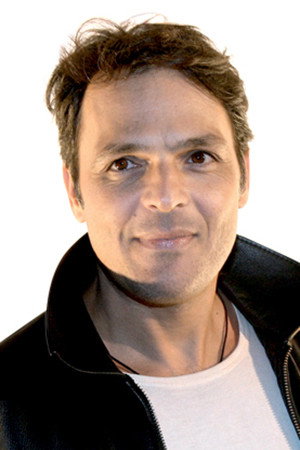 Σταμάτης Γαρδέλης as Giorgos in When The Wheels Danced