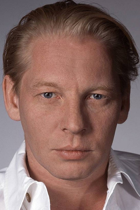 Ben Becker as Ralf Müller in The Same Sky