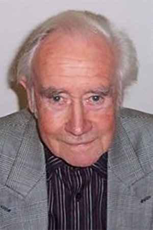 Peter Tuddenham as Zen in Blake's 7: The Beginning