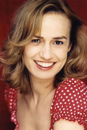Sandrine Bonnaire as Éléonore Dewitt in Women at War