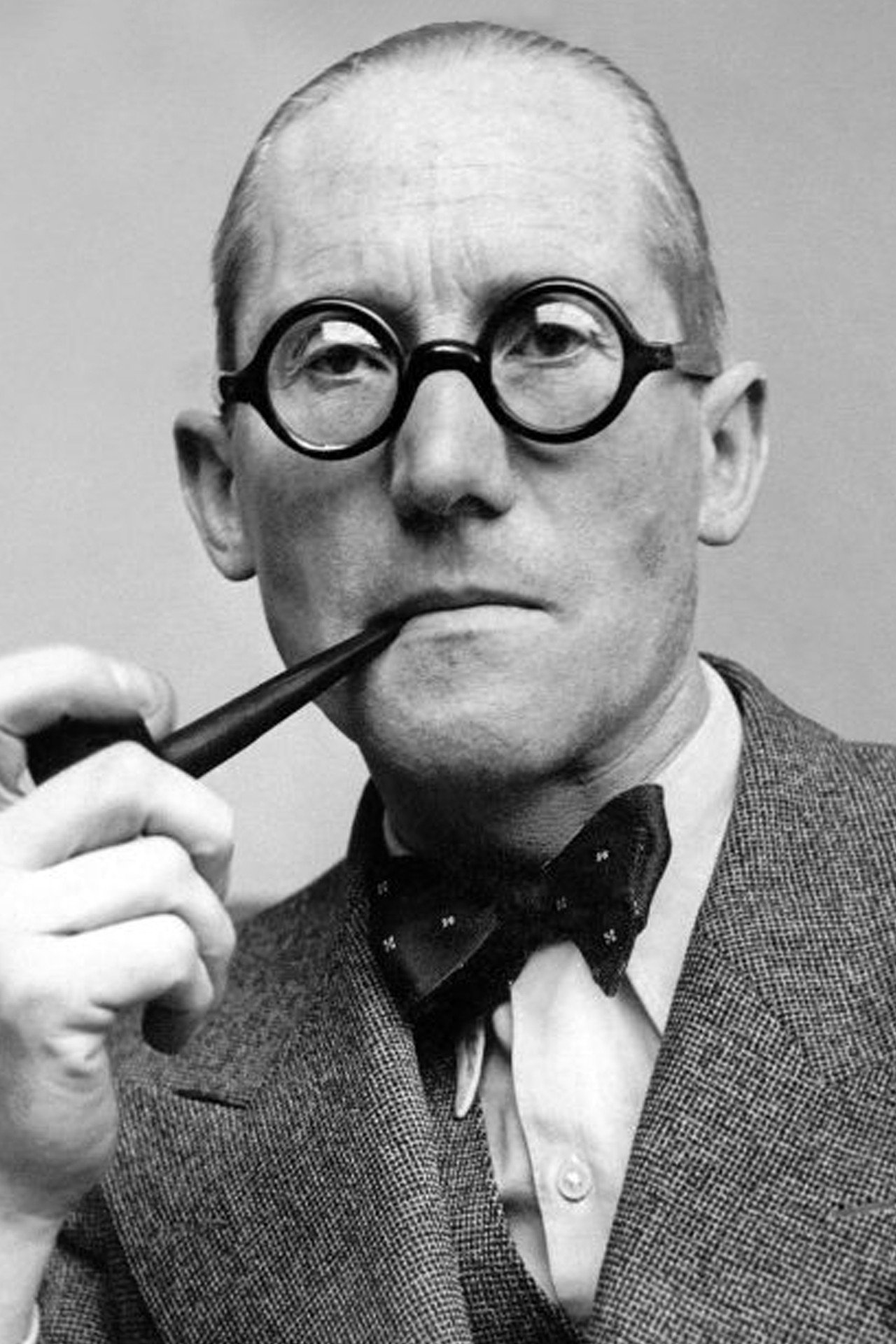 Charles-Édouard Jeanneret-Gris as Self (archive footage) in Le Corbusier