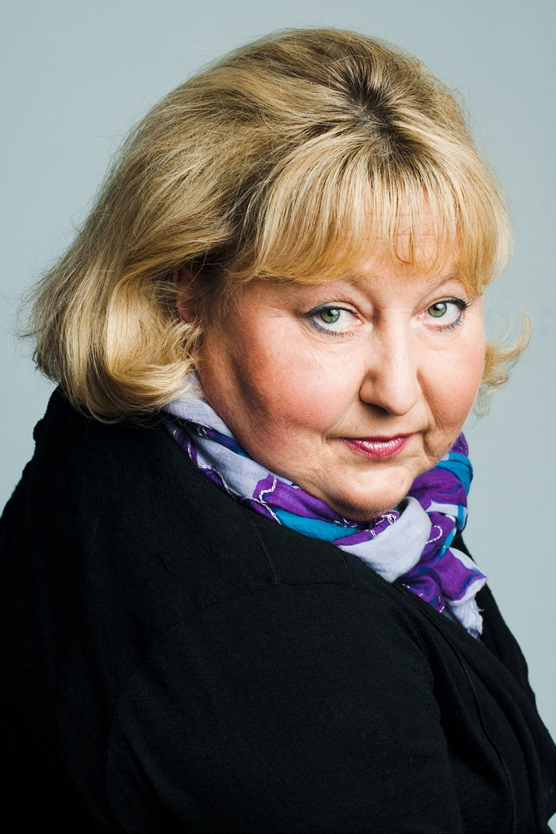 Елена Анисимова as Orphanage Manager in Stories on Human Rights