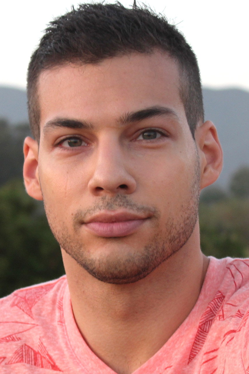 Tyler Straessle as Ryan in Pledges