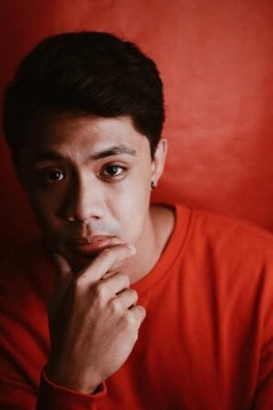 Jal Galang as Kuya in Ang Paboritong Pinggan ni Nanay