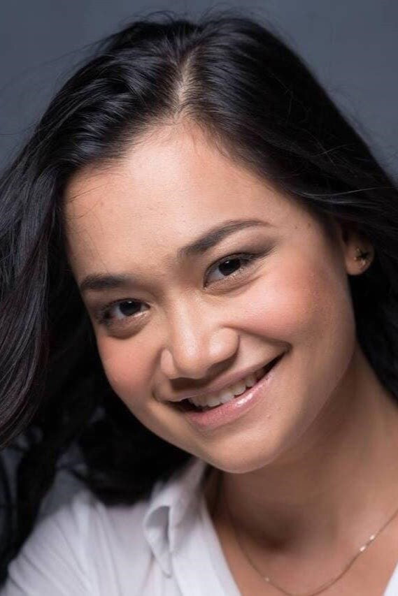 Delphine Buencamino as Teacher Mae in Delve