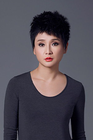 孔琳 as Great Aunt in When You Be Me